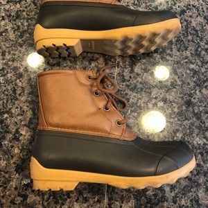 BARELY WORN Girls Sperry Duck Boot Size 2